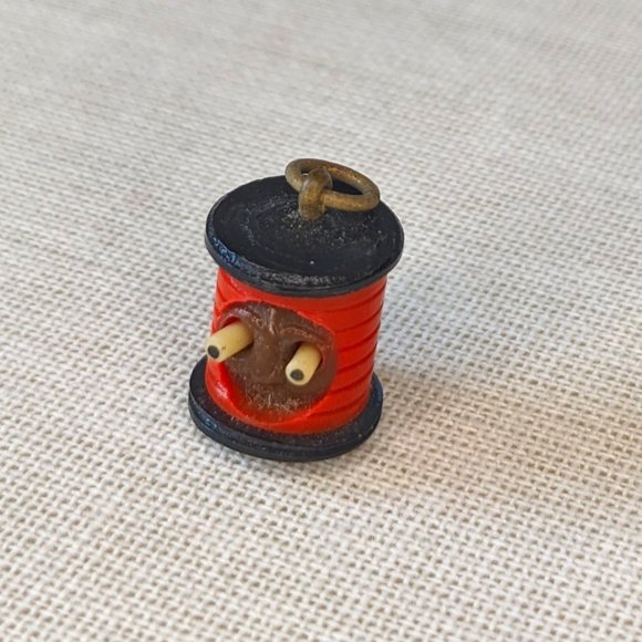 1920s / 30s Vintage Japanese Kobe Charm - Spool of Thread w Creepy Old Man Face - Picture 1 of 11